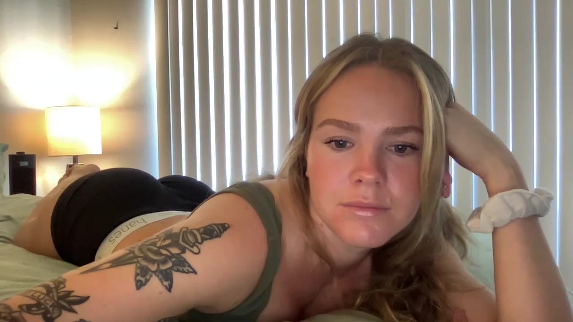Gallery image thumbnail from KittyKat29's myfreecams stream on, 10/01/2023, 23:33 image 2 of 20