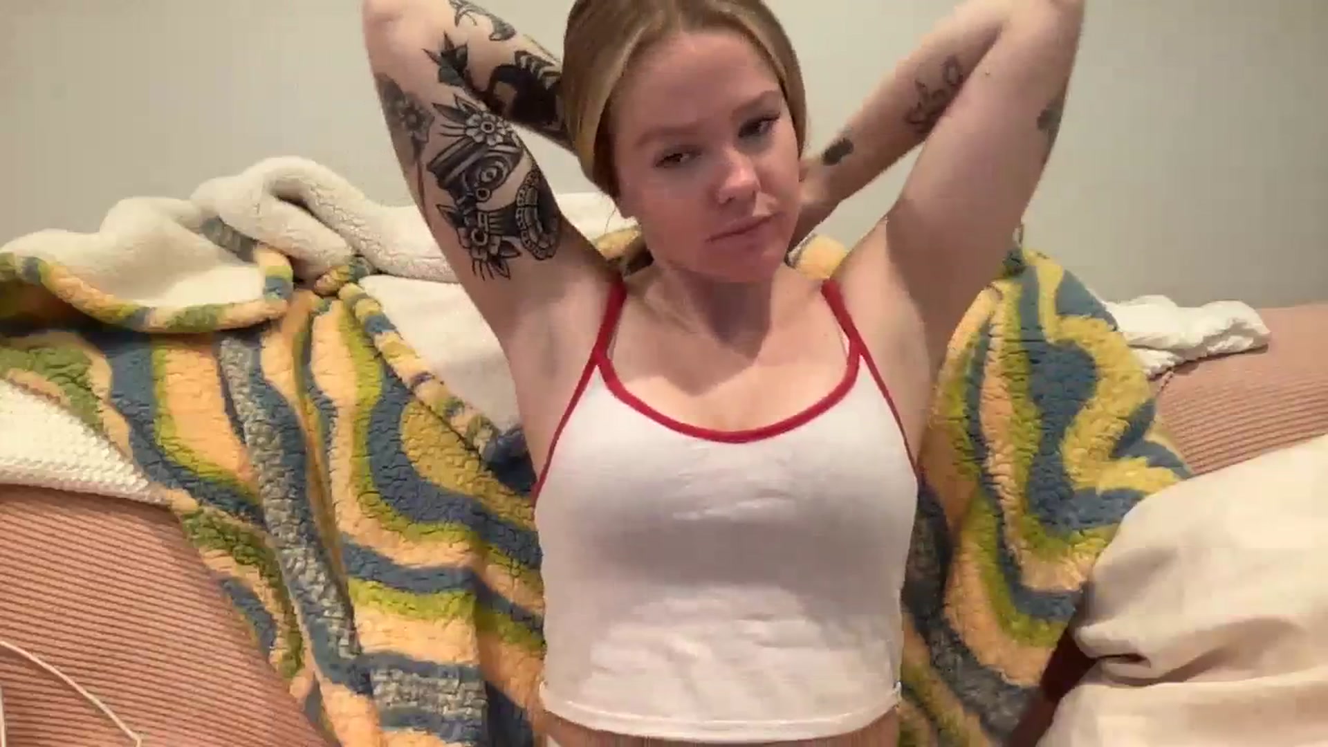Gallery image thumbnail from KittyKat29's myfreecams stream on, 10/02/2023, 16:57 image 10 of 20