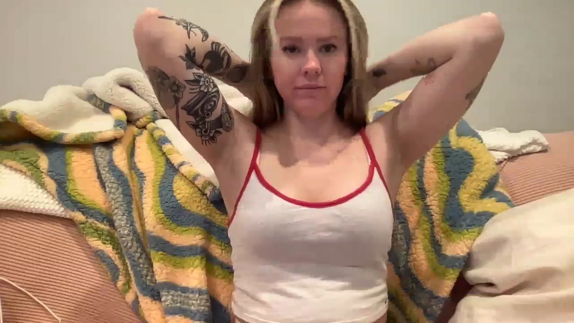 Gallery image thumbnail from KittyKat29's myfreecams stream on, 10/02/2023, 16:57 image 8 of 20