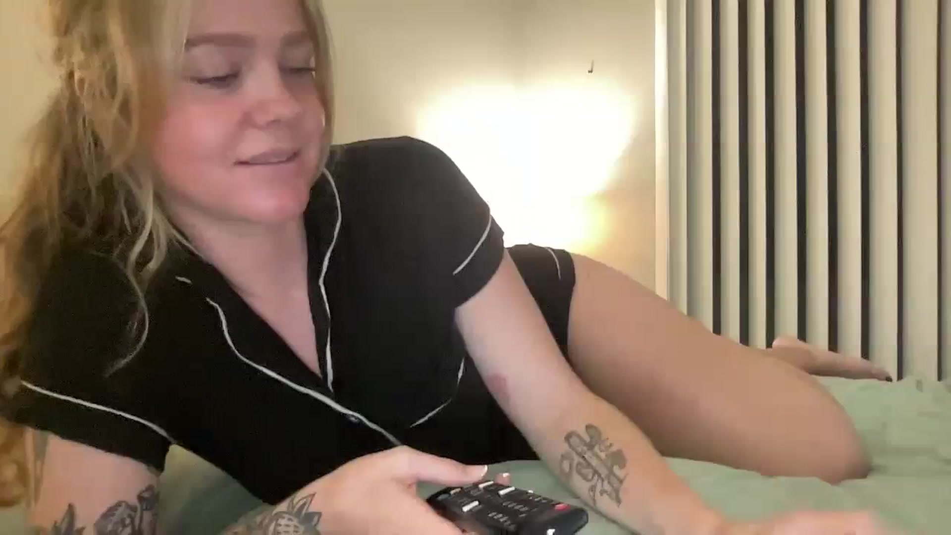 Gallery image thumbnail from KittyKat29's myfreecams stream on, 10/04/2023, 03:42 image 8 of 20