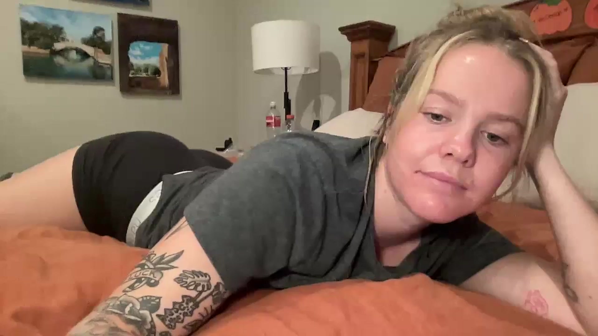Gallery image thumbnail from KittyKat29's myfreecams stream on, 10/08/2023, 03:20 image 13 of 20