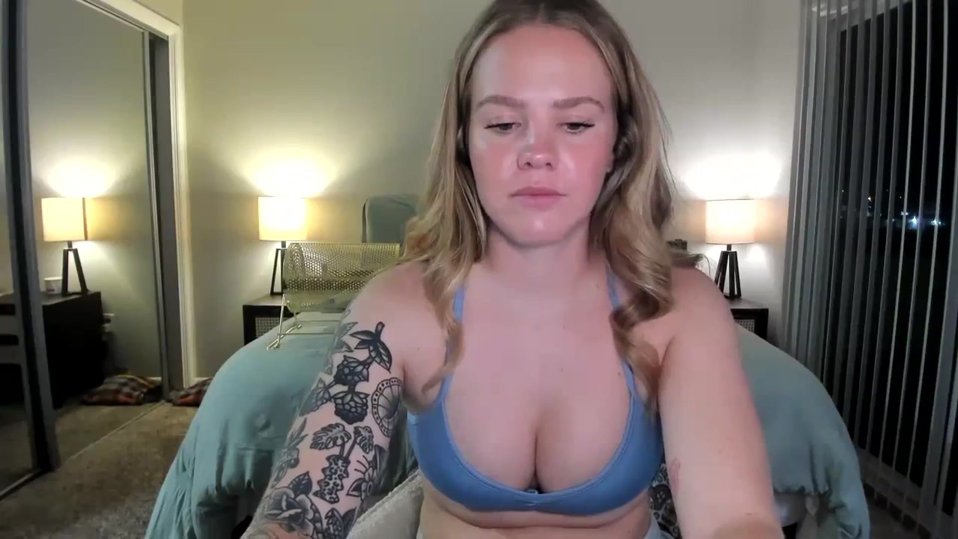Gallery image thumbnail from KittyKat29's myfreecams stream on, 10/28/2023, 03:12 image 12 of 20