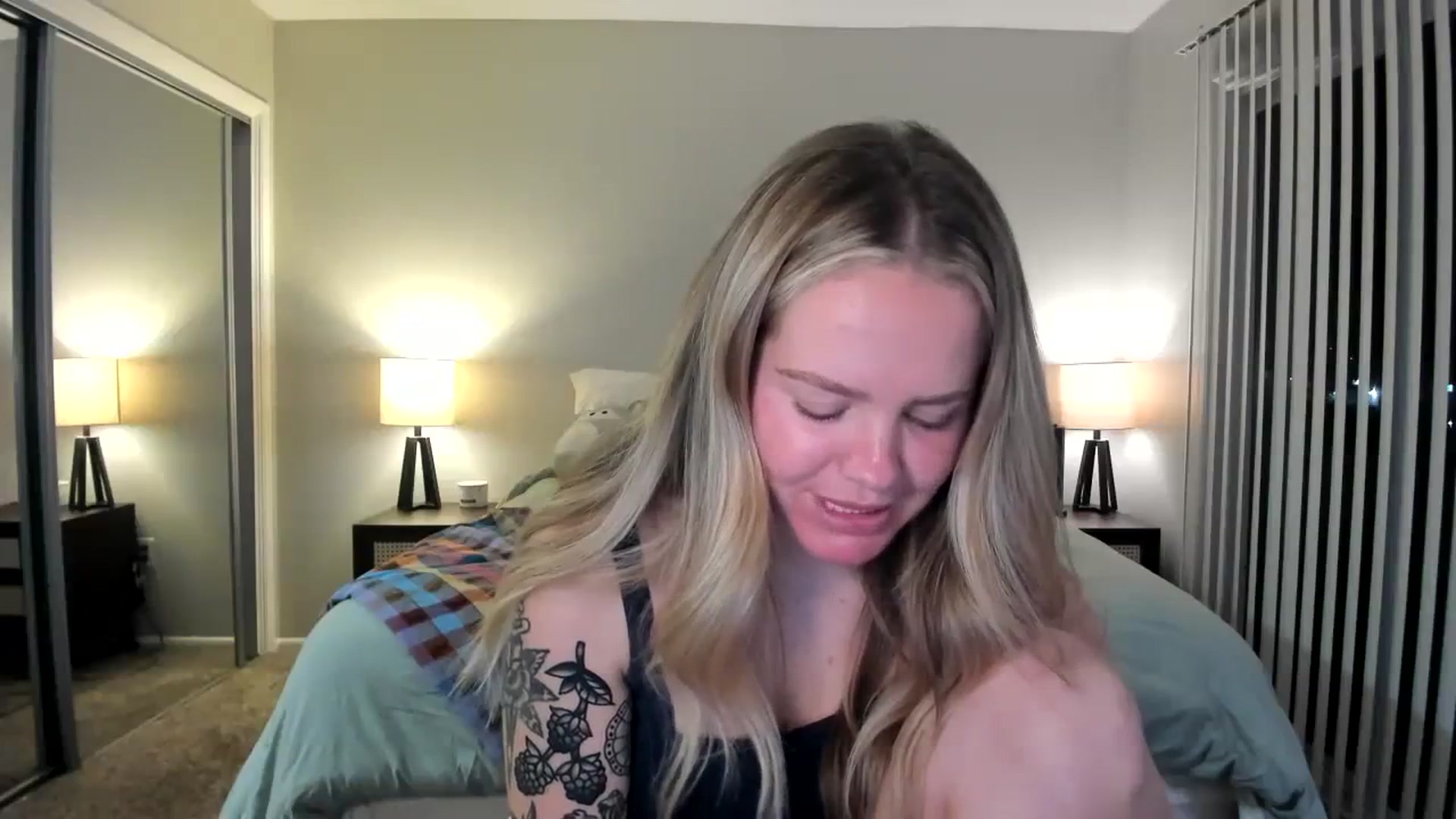 Gallery image thumbnail from KittyKat29's myfreecams stream on, 11/03/2023, 03:05 image 14 of 20