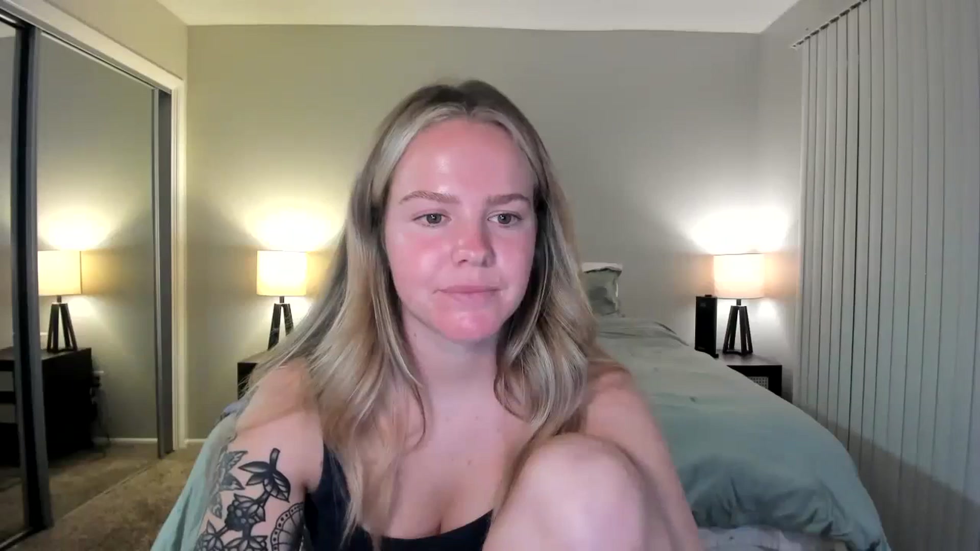 Gallery image thumbnail from KittyKat29's myfreecams stream on, 11/03/2023, 03:05 image 4 of 20
