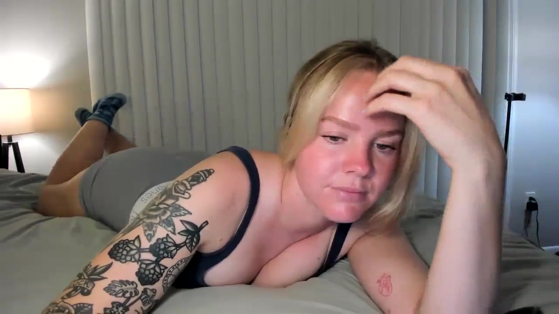 Gallery image thumbnail from KittyKat29's myfreecams stream on, 11/08/2023, 01:12 image 20 of 20