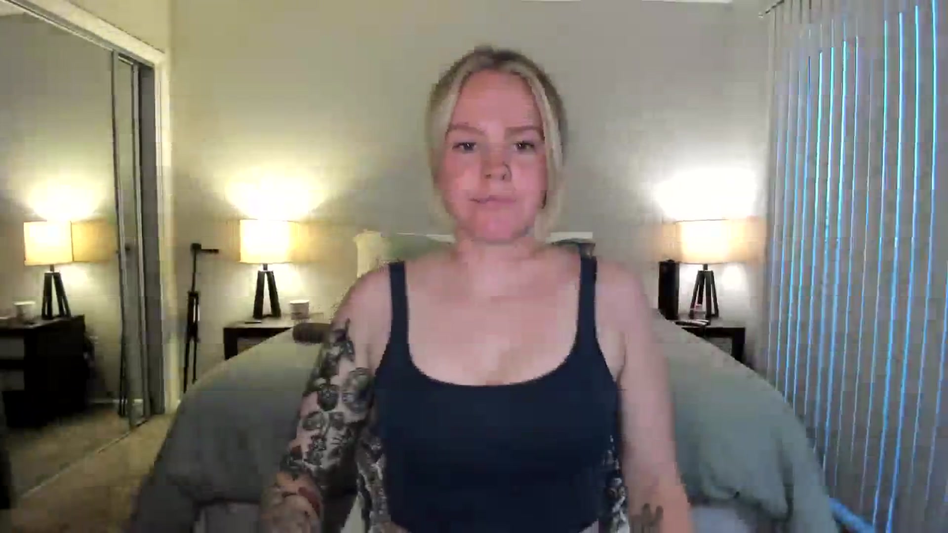 Gallery image thumbnail from KittyKat29's myfreecams stream on, 11/08/2023, 01:12 image 5 of 20