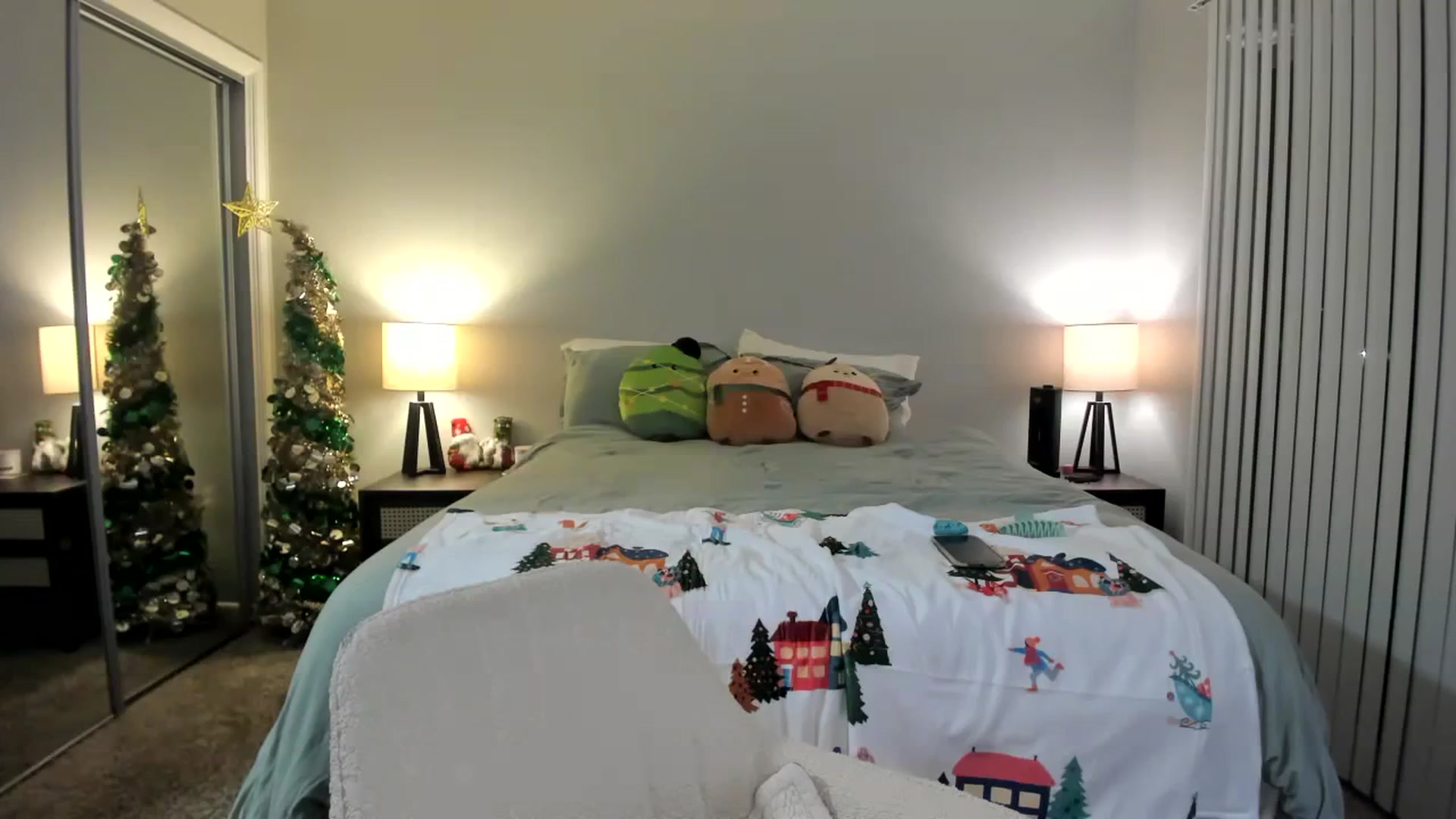 Gallery image thumbnail from KittyKat29's myfreecams stream on, 11/14/2023, 05:06 image 15 of 20