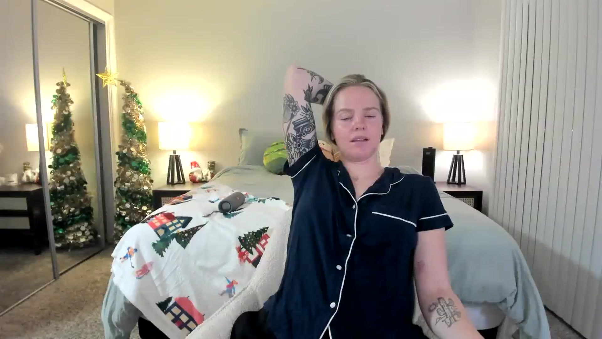 Gallery image thumbnail from KittyKat29's myfreecams stream on, 11/16/2023, 04:43 image 6 of 20