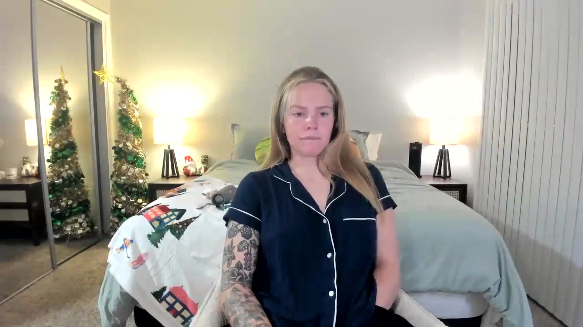 Gallery image thumbnail from KittyKat29's myfreecams stream on, 11/16/2023, 04:43 image 13 of 20
