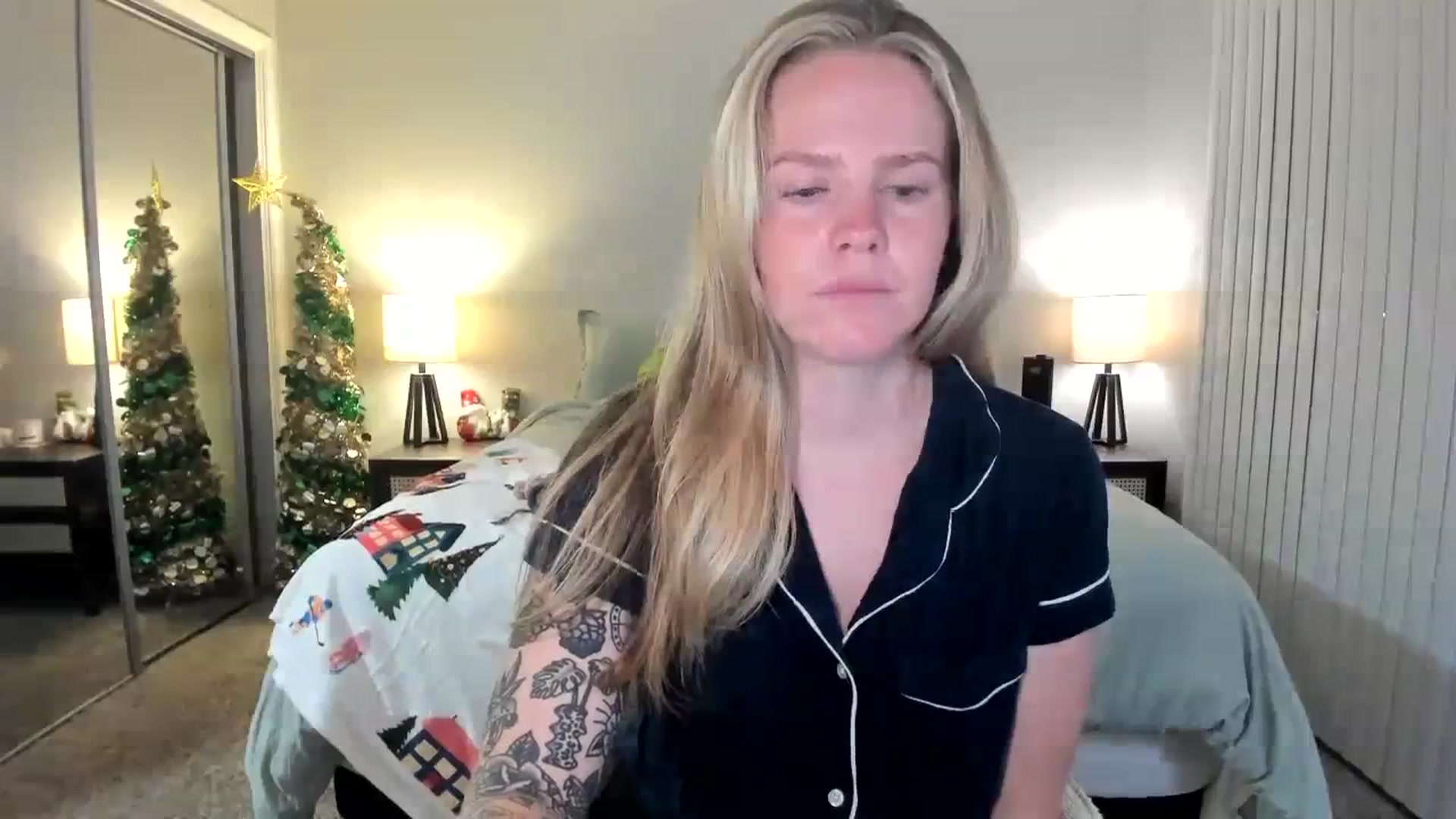 Gallery image thumbnail from KittyKat29's myfreecams stream on, 11/16/2023, 04:43 image 7 of 20