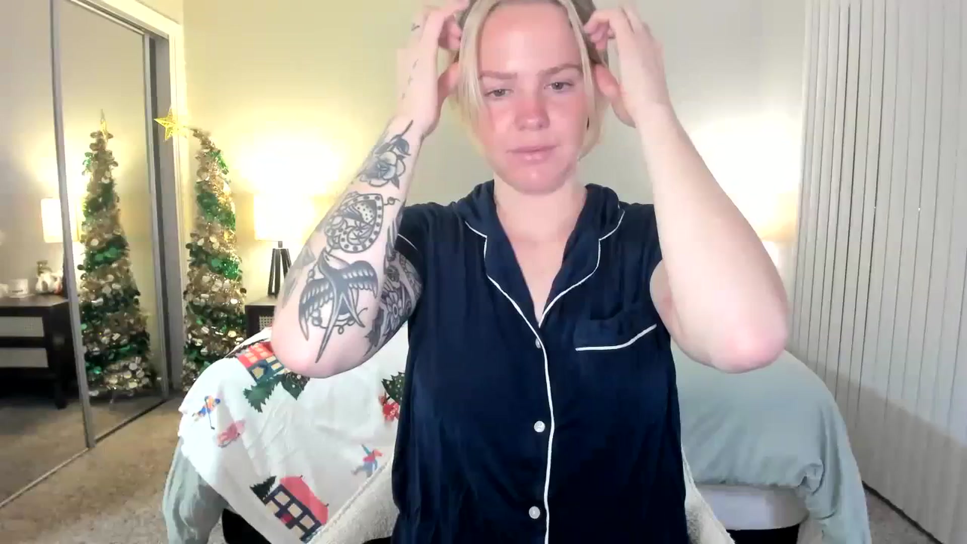 Gallery image thumbnail from KittyKat29's myfreecams stream on, 11/16/2023, 04:43 image 5 of 20