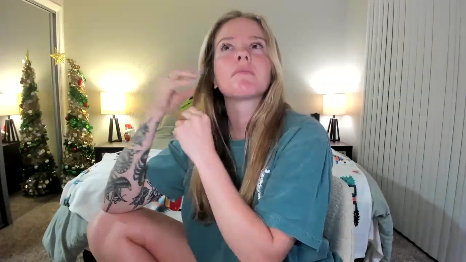 Gallery image thumbnail from KittyKat29's myfreecams stream on, 11/26/2023, 04:41 image 16 of 20