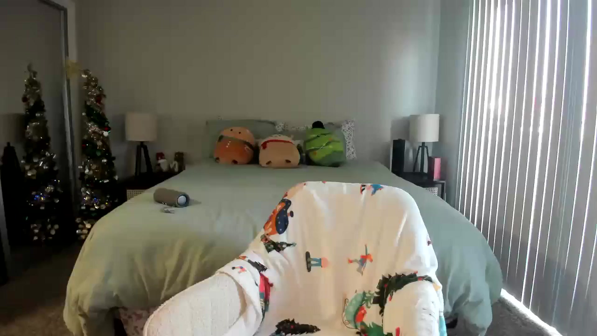 Gallery image thumbnail from KittyKat29's myfreecams stream on, 11/26/2023, 22:39 image 20 of 20