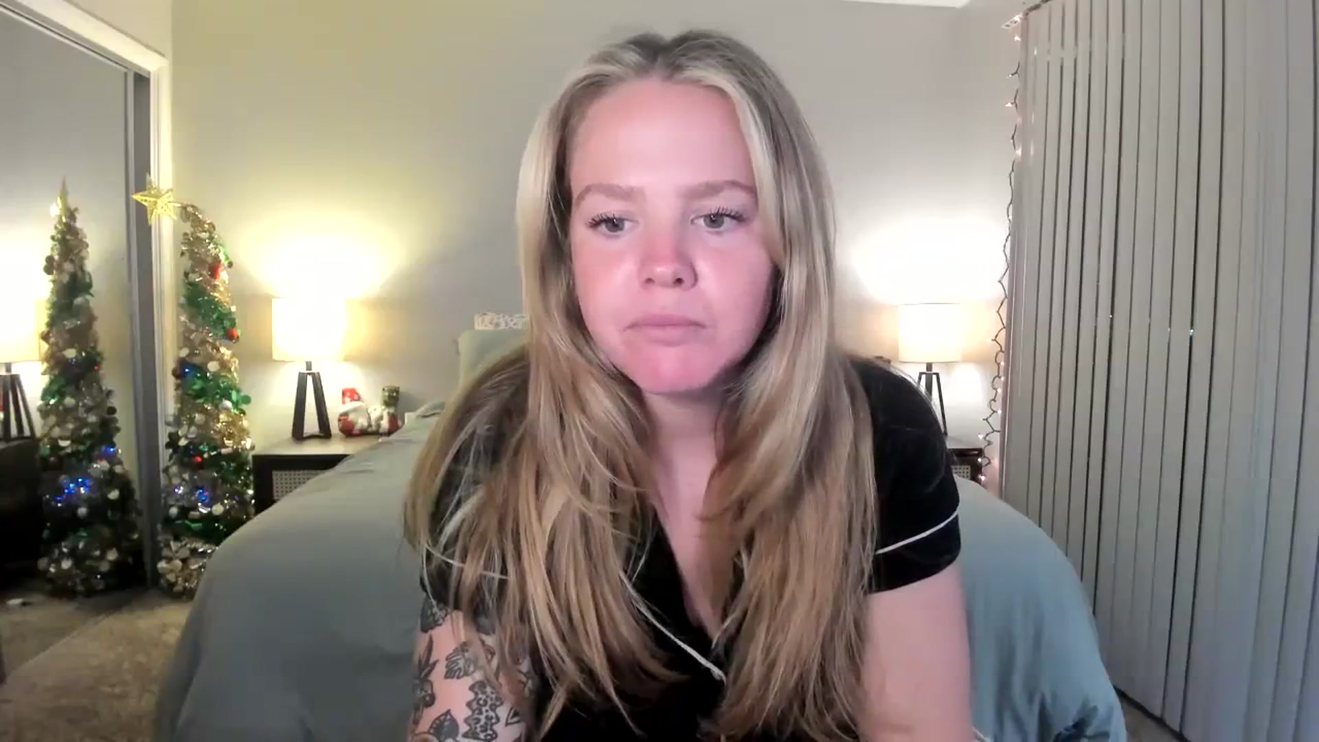 Gallery image thumbnail from KittyKat29's myfreecams stream on, 11/28/2023, 01:47 image 13 of 20