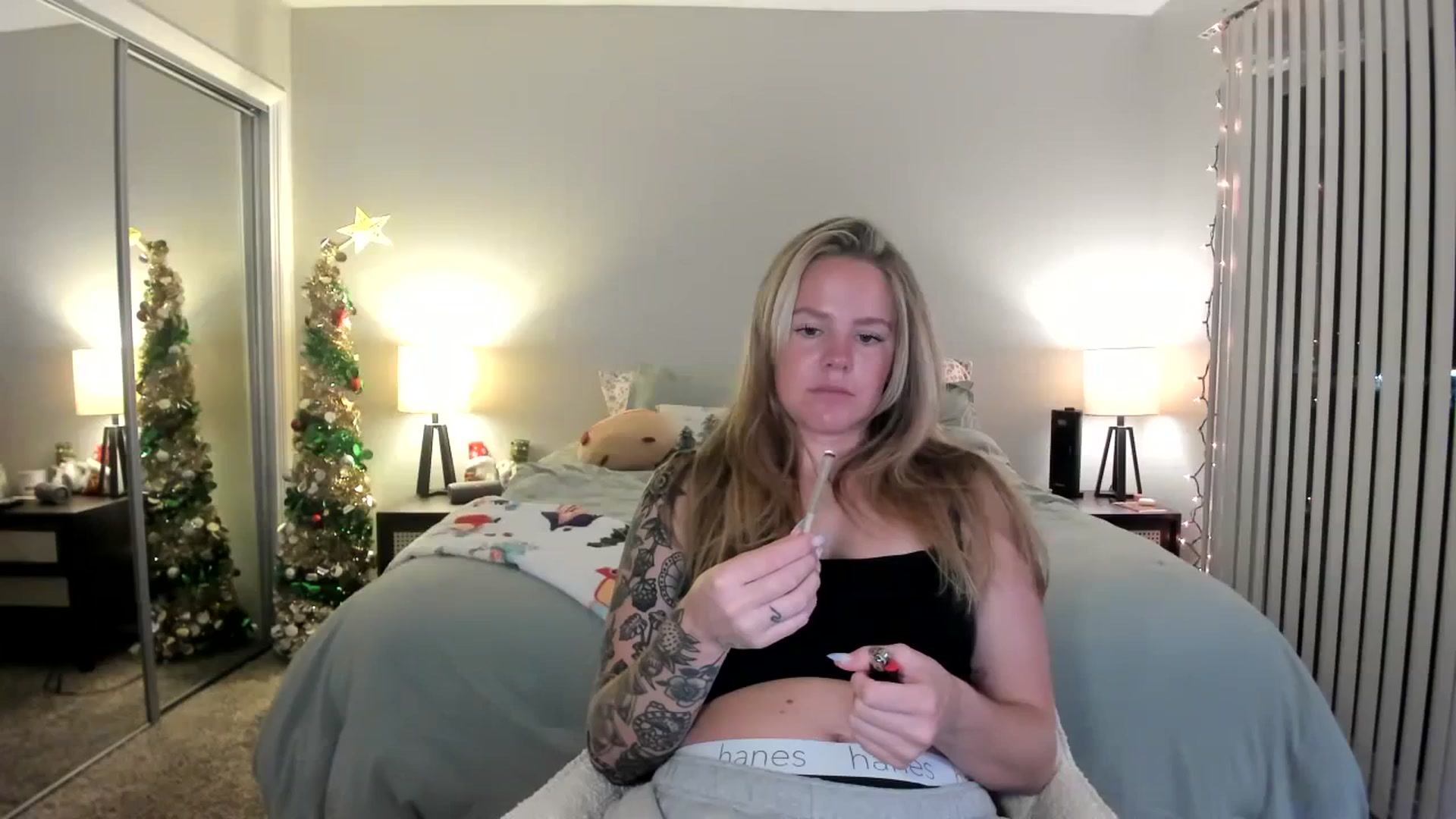 Gallery image thumbnail from KittyKat29's myfreecams stream on, 12/02/2023, 05:40 image 3 of 20