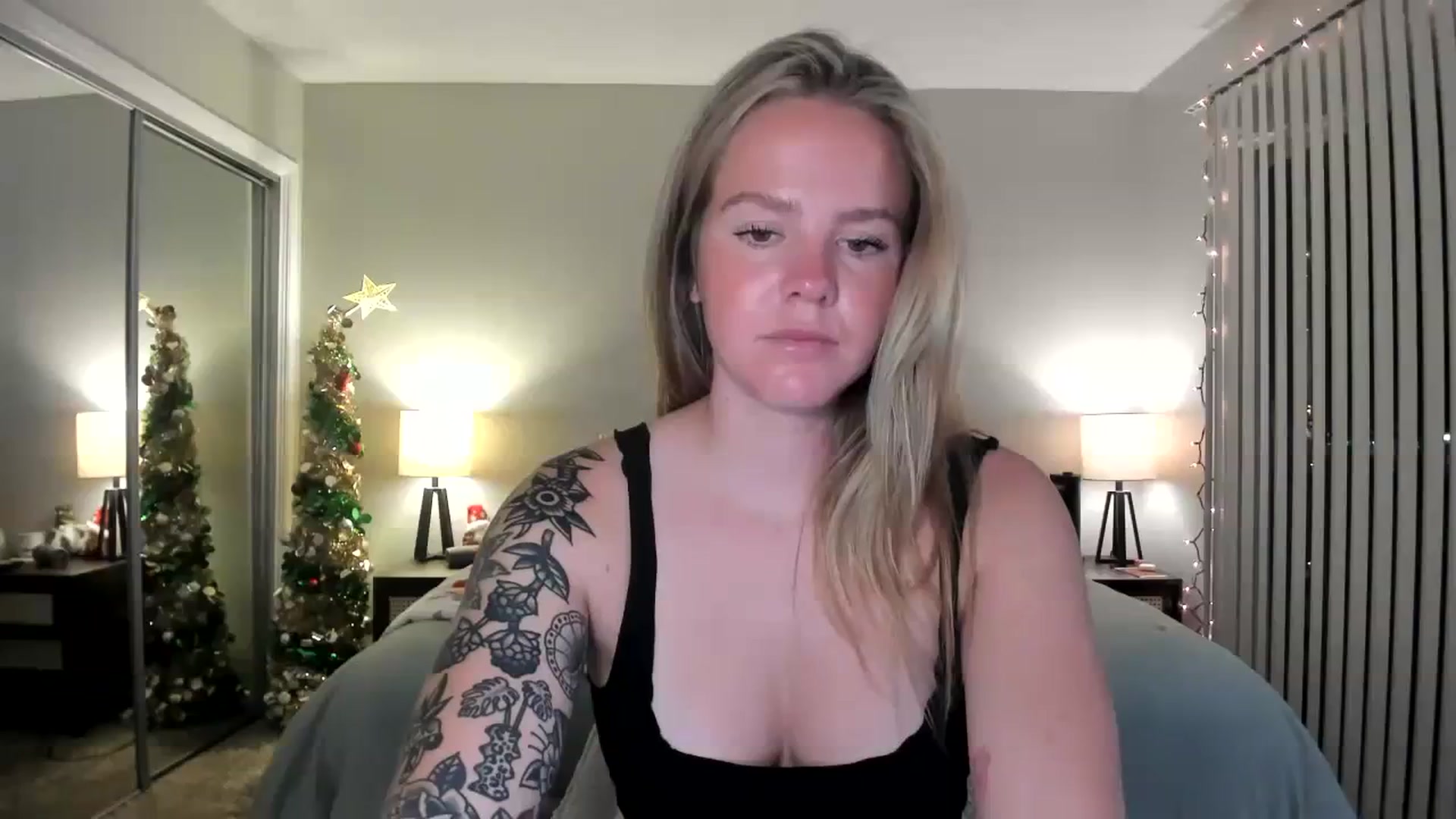 Gallery image thumbnail from KittyKat29's myfreecams stream on, 12/02/2023, 05:40 image 13 of 20