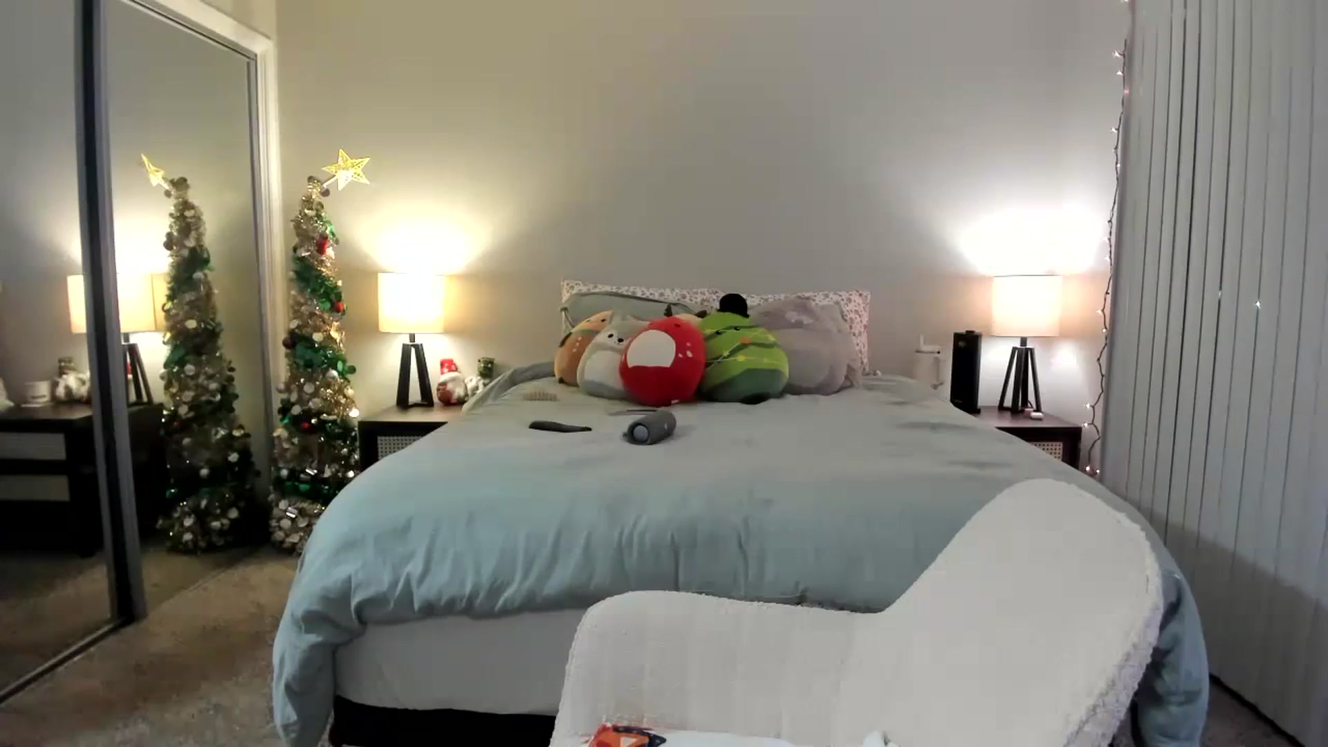 Gallery image thumbnail from KittyKat29's myfreecams stream on, 12/15/2023, 01:27 image 8 of 20