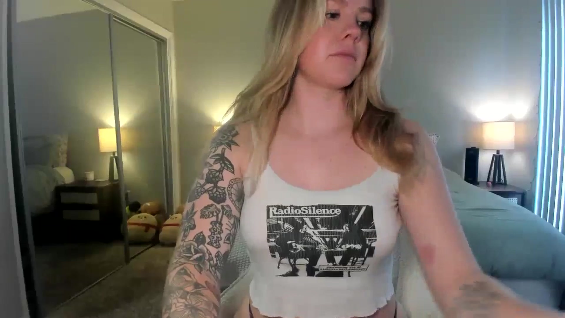 Gallery image thumbnail from KittyKat29's myfreecams stream on, 01/04/2024, 24:11 image 16 of 20