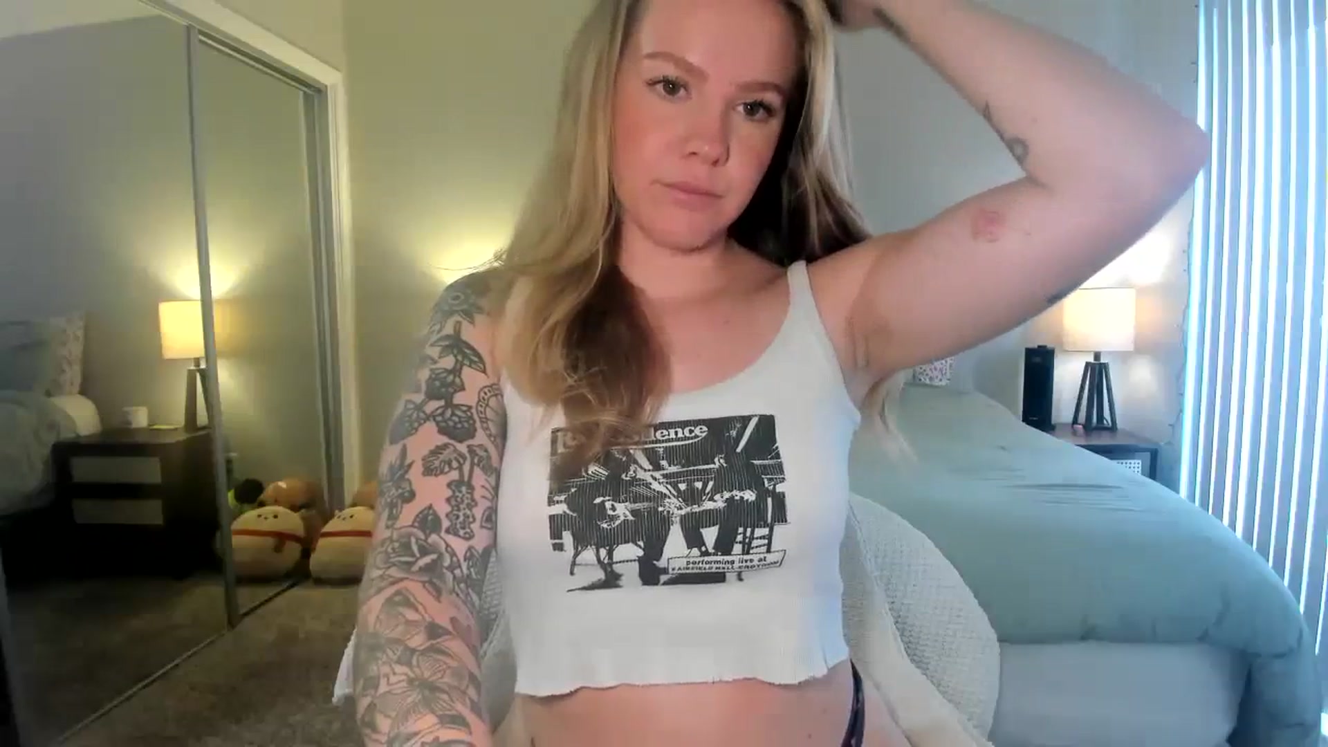 Gallery image thumbnail from KittyKat29's myfreecams stream on, 01/04/2024, 24:11 image 5 of 20