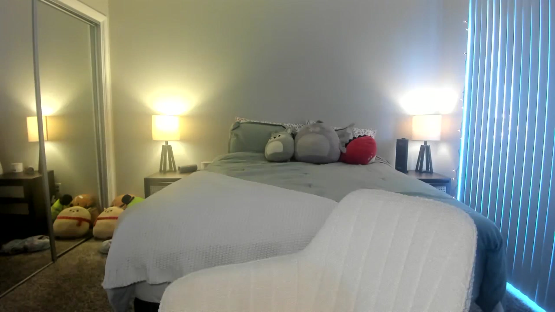 Gallery image thumbnail from KittyKat29's myfreecams stream on, 01/04/2024, 23:54 image 16 of 20