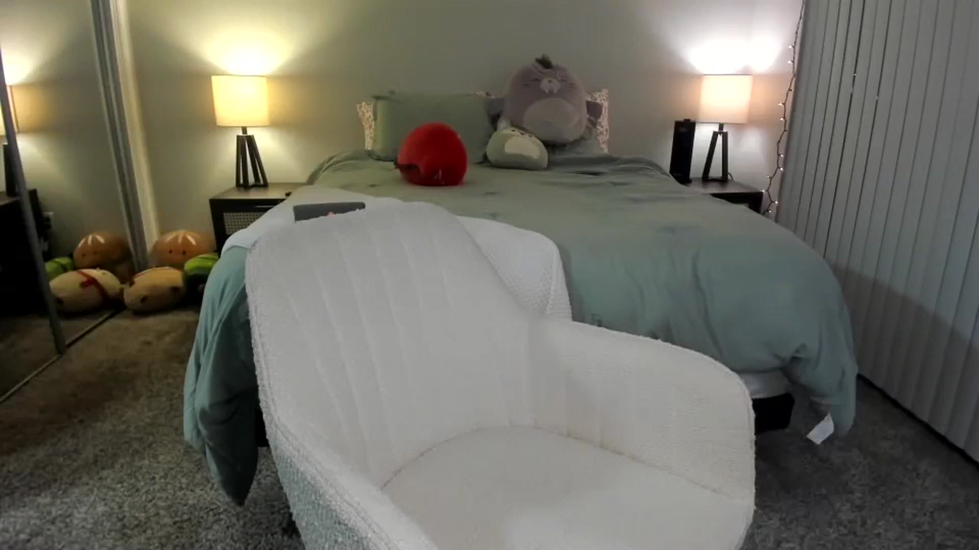 Gallery image thumbnail from KittyKat29's myfreecams stream on, 01/12/2024, 03:15 image 11 of 20