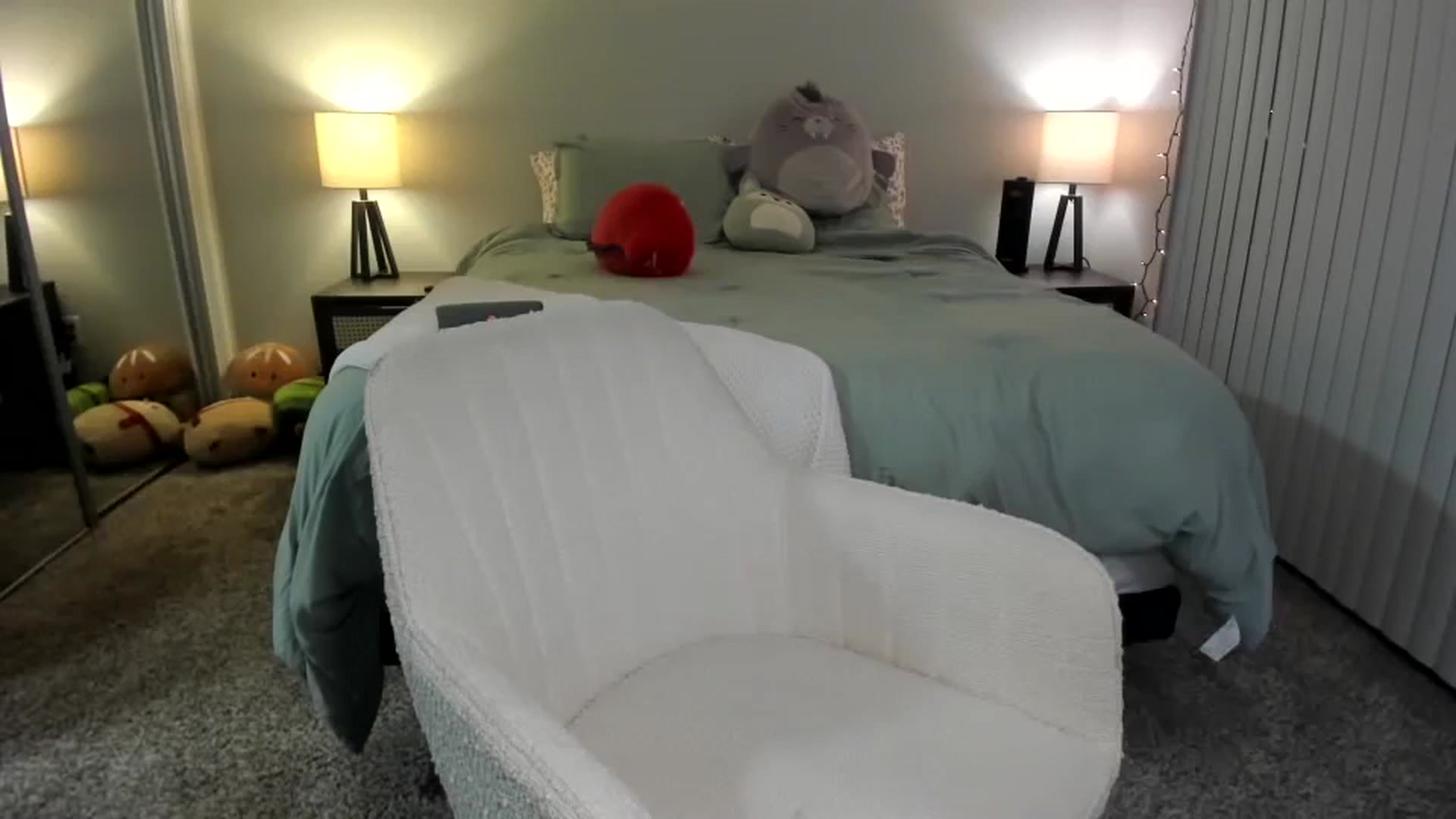 Gallery image thumbnail from KittyKat29's myfreecams stream on, 01/12/2024, 03:15 image 12 of 20