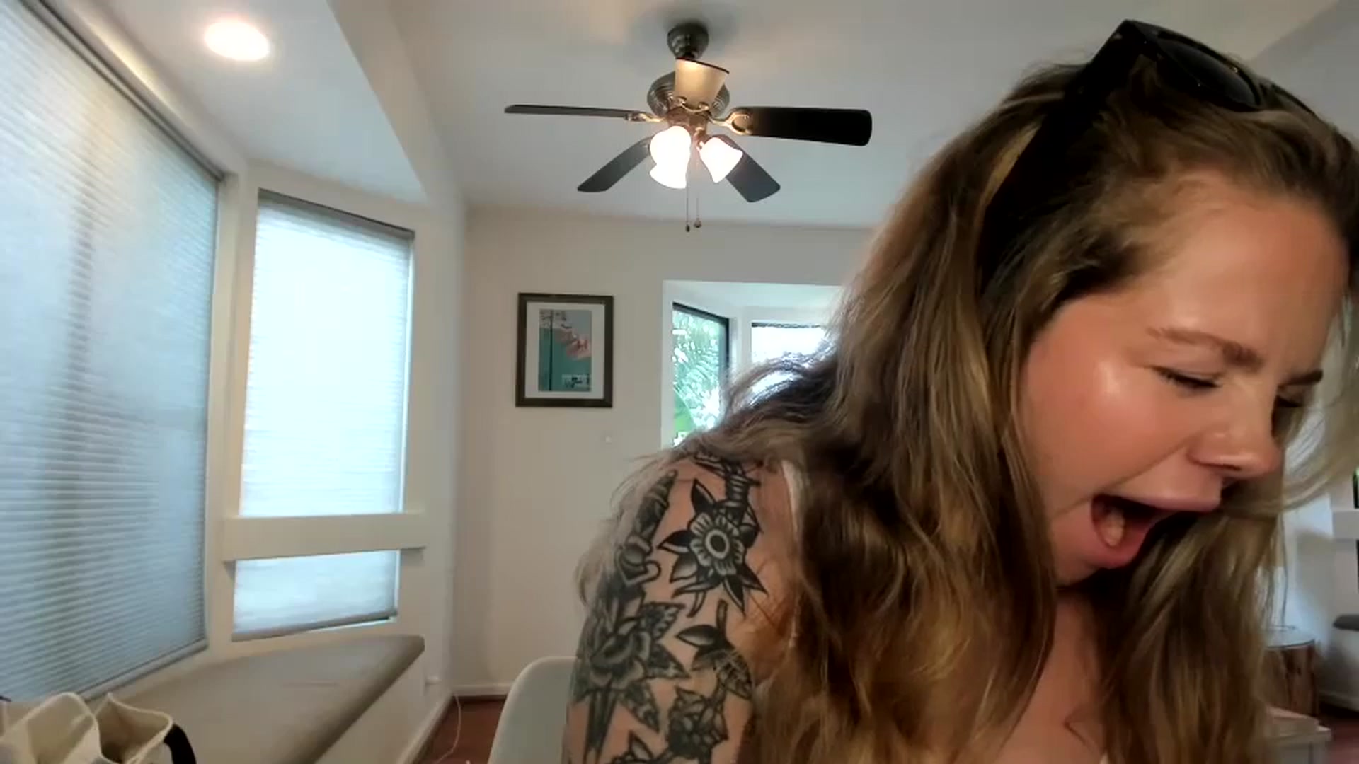 Gallery image thumbnail from KittyKat29's myfreecams stream on, 02/10/2024, 24:00 image 7 of 20