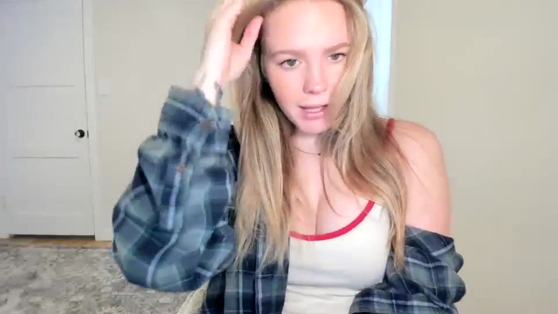 Gallery image thumbnail from KittyKat29's myfreecams stream on, 03/03/2024, 23:49 image 5 of 20