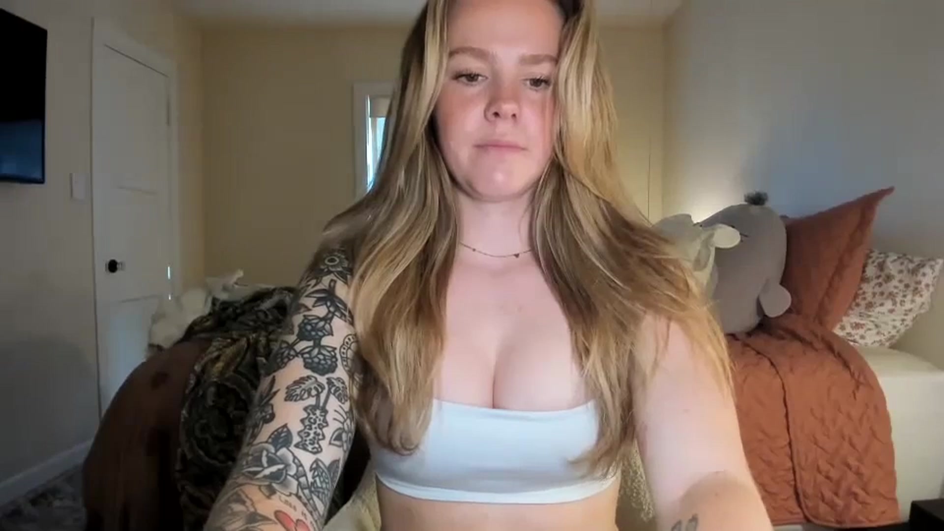 Gallery image thumbnail from KittyKat29's myfreecams stream on, 03/22/2024, 23:53 image 7 of 20