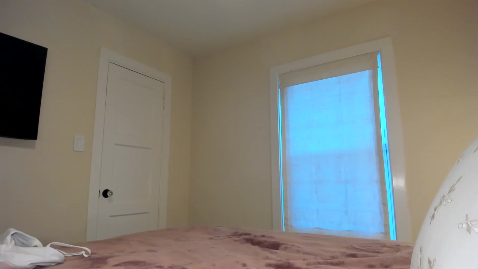 Gallery image thumbnail from KittyKat29's myfreecams stream on, 04/10/2024, 01:26 image 1 of 20