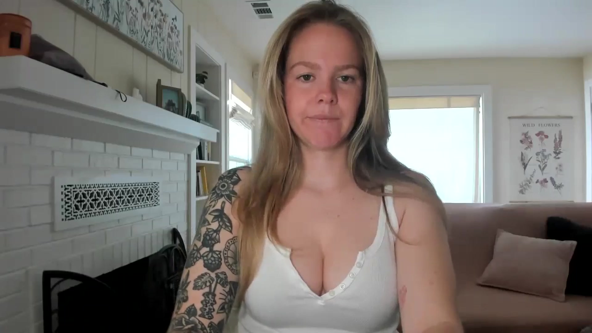 Gallery image thumbnail from KittyKat29's myfreecams stream on, 05/10/2024, 17:26 image 8 of 20