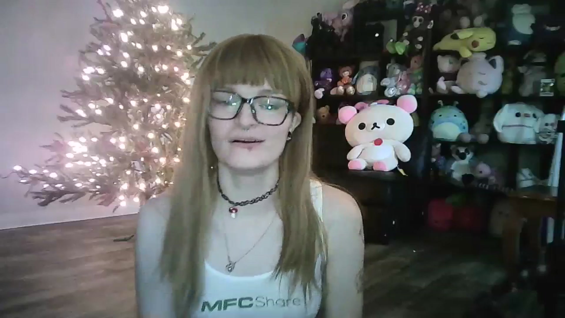 Gallery image thumbnail from KittyKatt's myfreecams stream on, 12/16/2023, 21:48 image 11 of 20