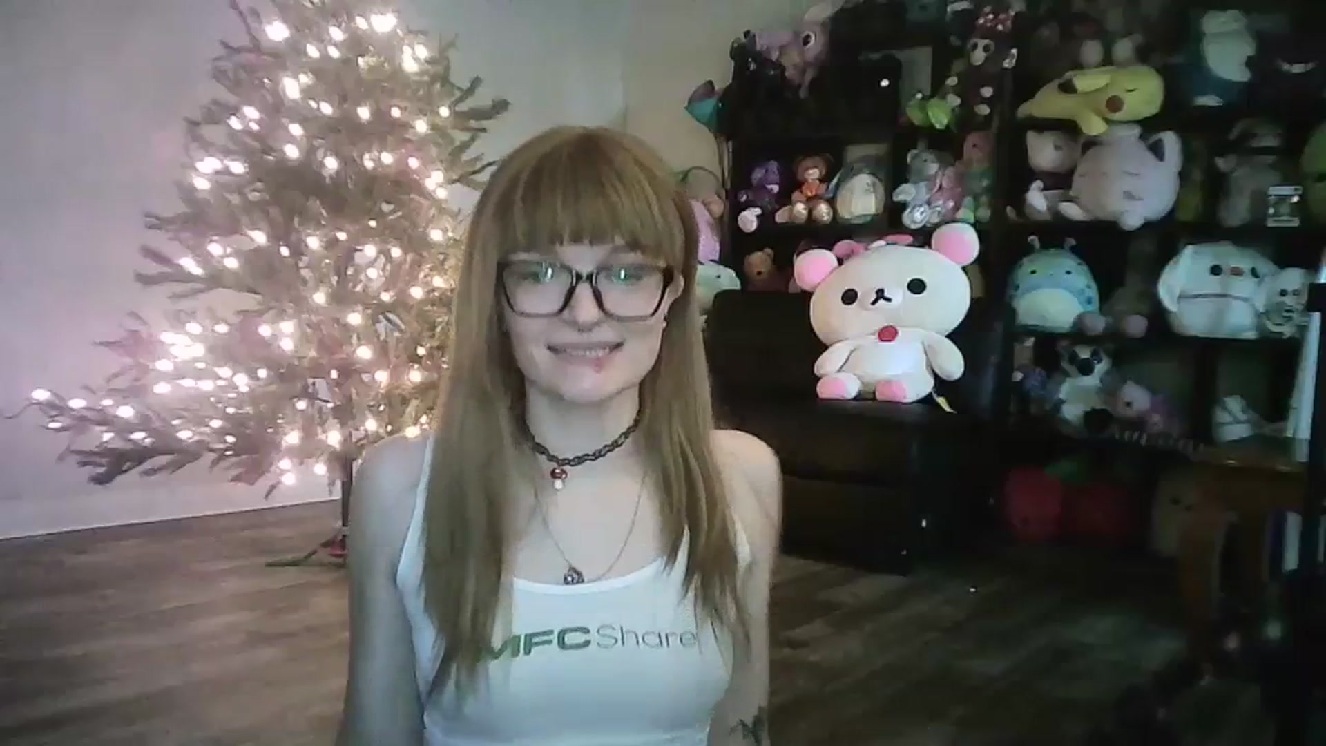Gallery image thumbnail from KittyKatt's myfreecams stream on, 12/16/2023, 21:48 image 19 of 20