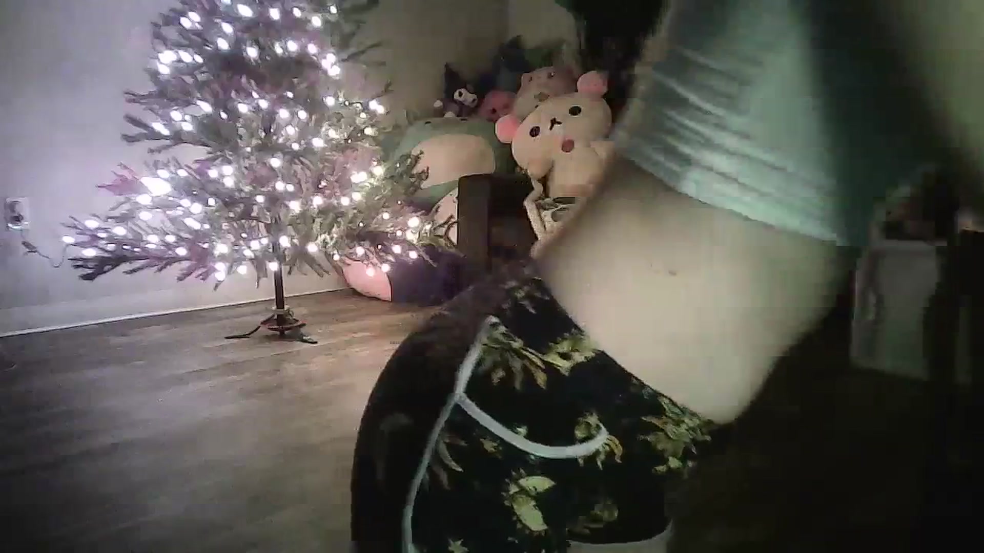 Gallery image thumbnail from KittyKatt's myfreecams stream on, 12/18/2023, 06:58 image 12 of 20