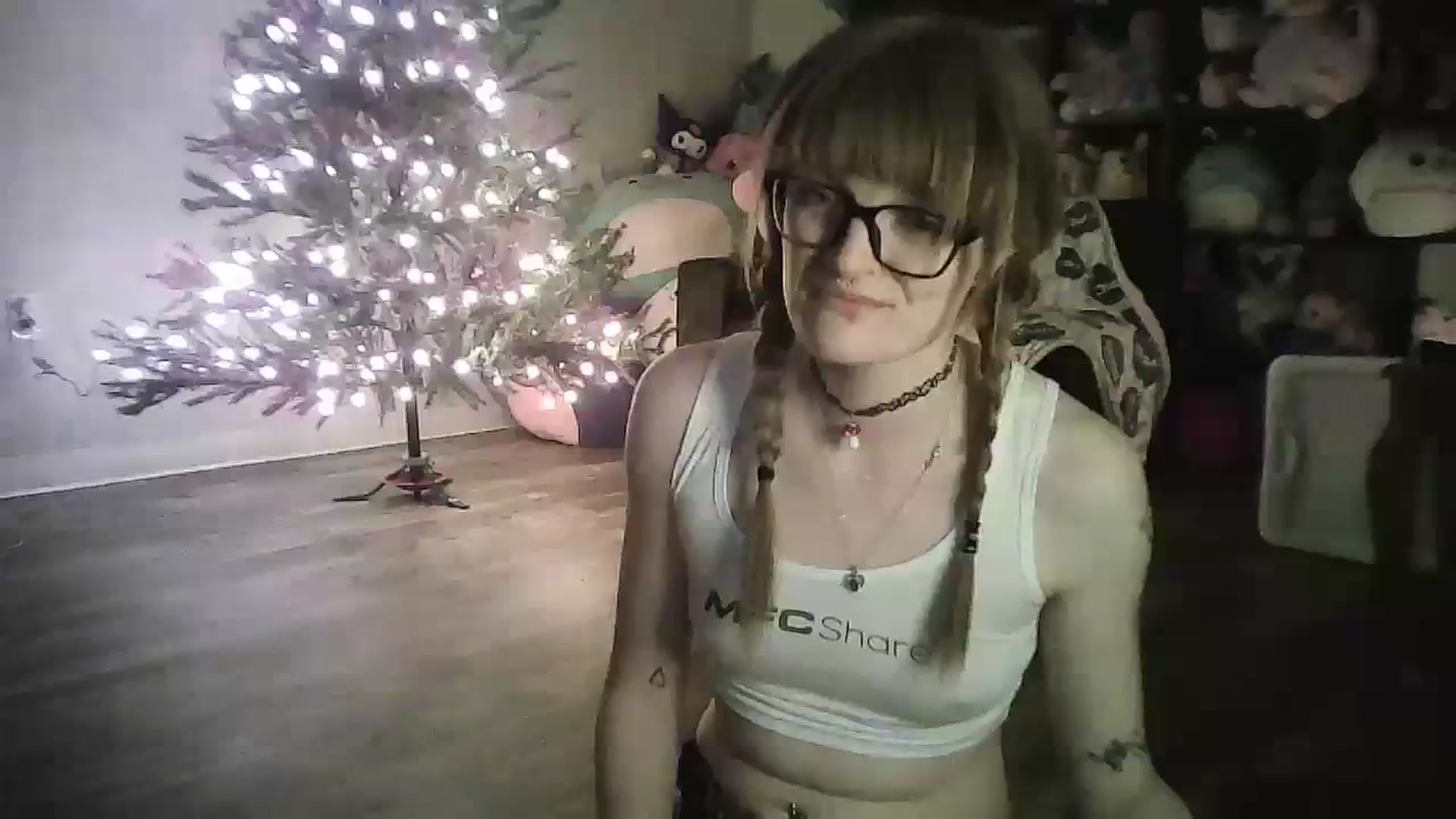Gallery image thumbnail from KittyKatt's myfreecams stream on, 12/18/2023, 06:58 image 6 of 20