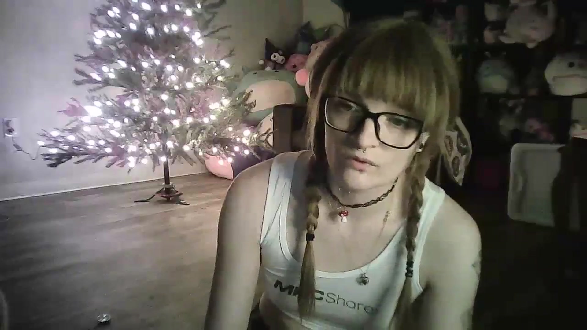 Gallery image thumbnail from KittyKatt's myfreecams stream on, 12/18/2023, 06:58 image 3 of 20