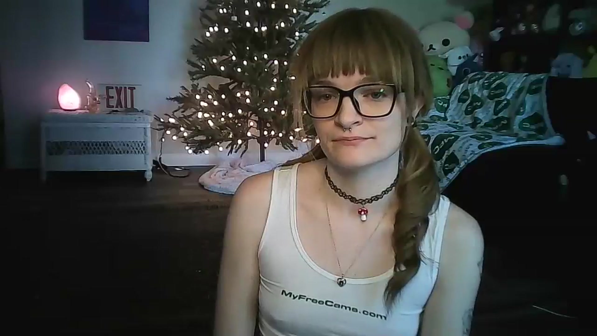 Gallery image thumbnail from KittyKatt's myfreecams stream on, 12/26/2023, 21:40 image 16 of 20