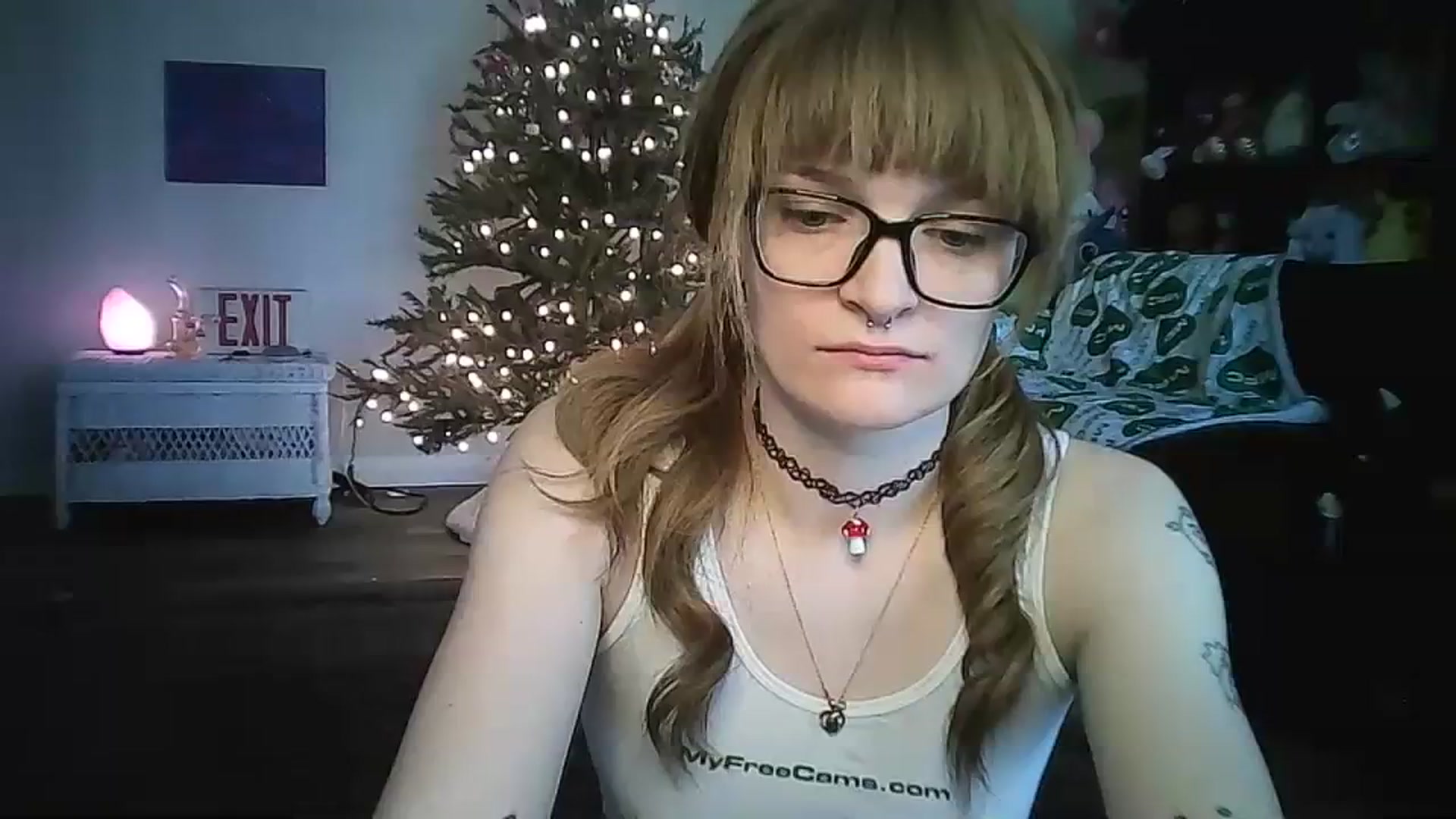 Gallery image thumbnail from KittyKatt's myfreecams stream on, 12/26/2023, 21:40 image 2 of 20