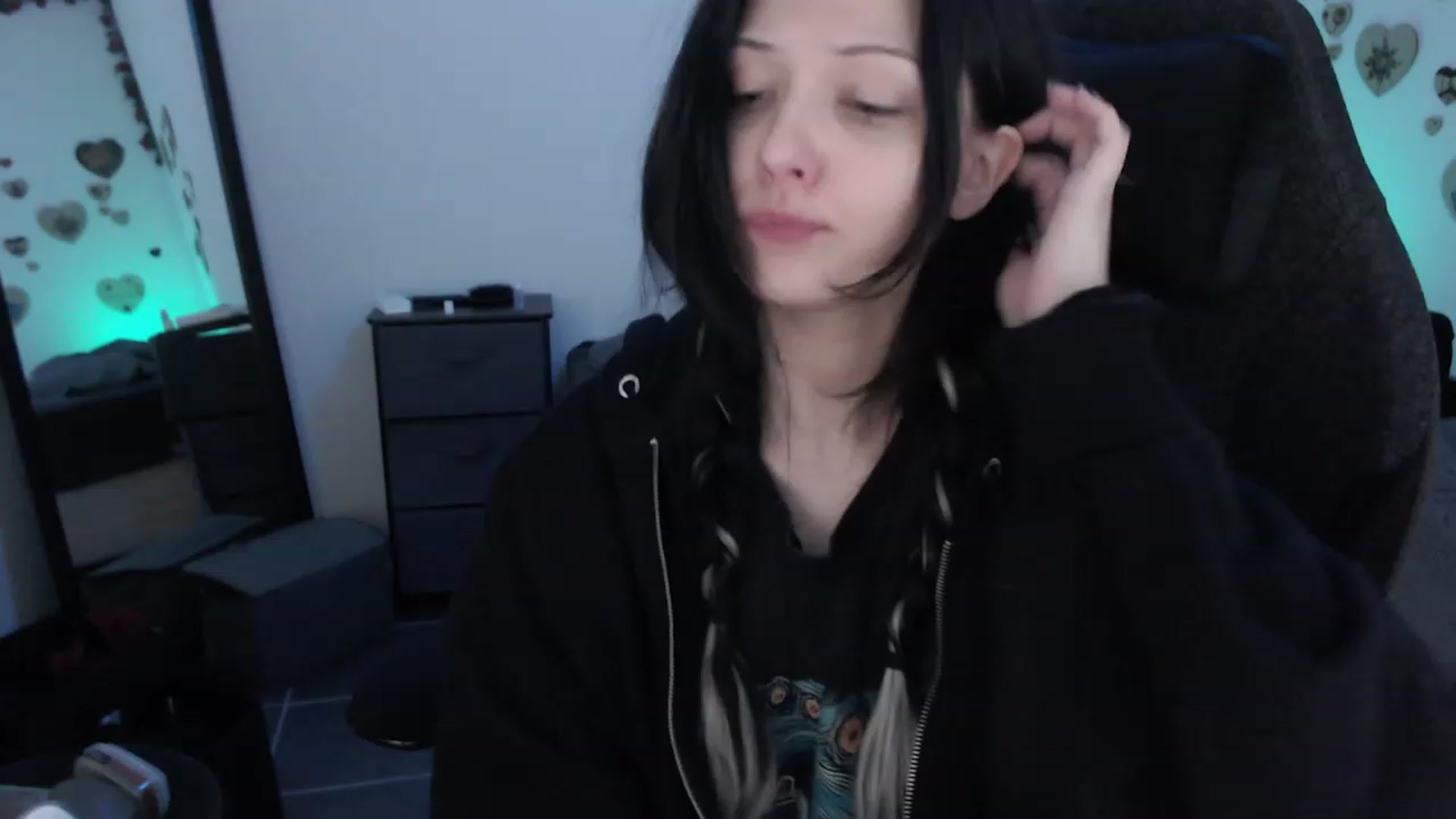Gallery image thumbnail from KittyKek's myfreecams stream on, 07/13/2023, 02:52 image 7 of 20