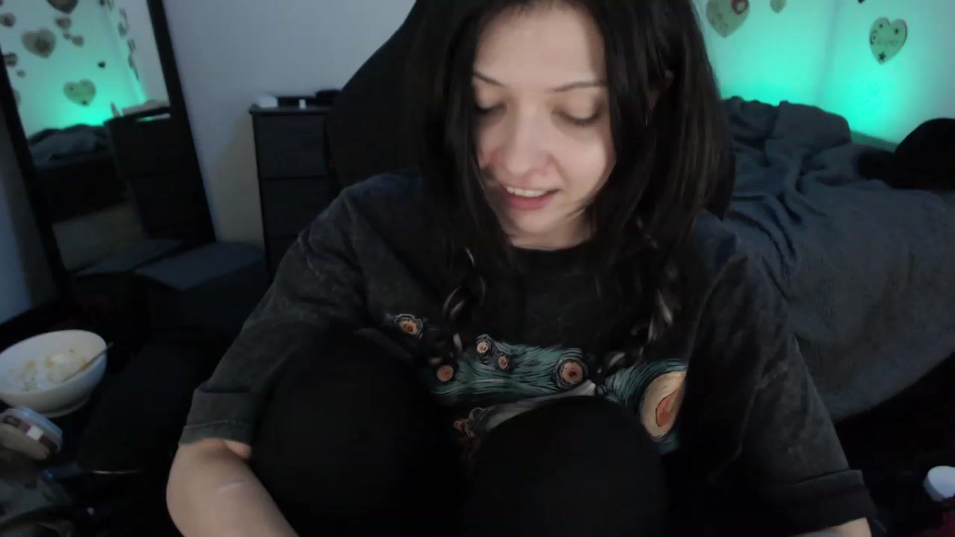 Gallery image thumbnail from KittyKek's myfreecams stream on, 07/13/2023, 08:04 image 20 of 20