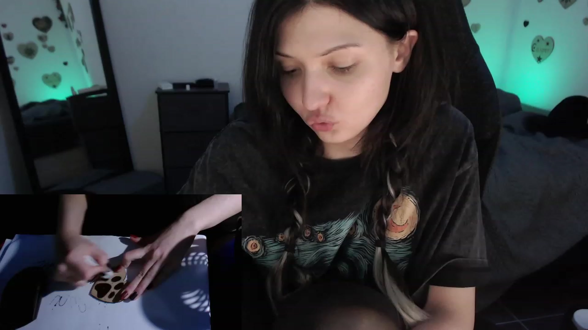 Gallery image thumbnail from KittyKek's myfreecams stream on, 07/13/2023, 08:04 image 1 of 20