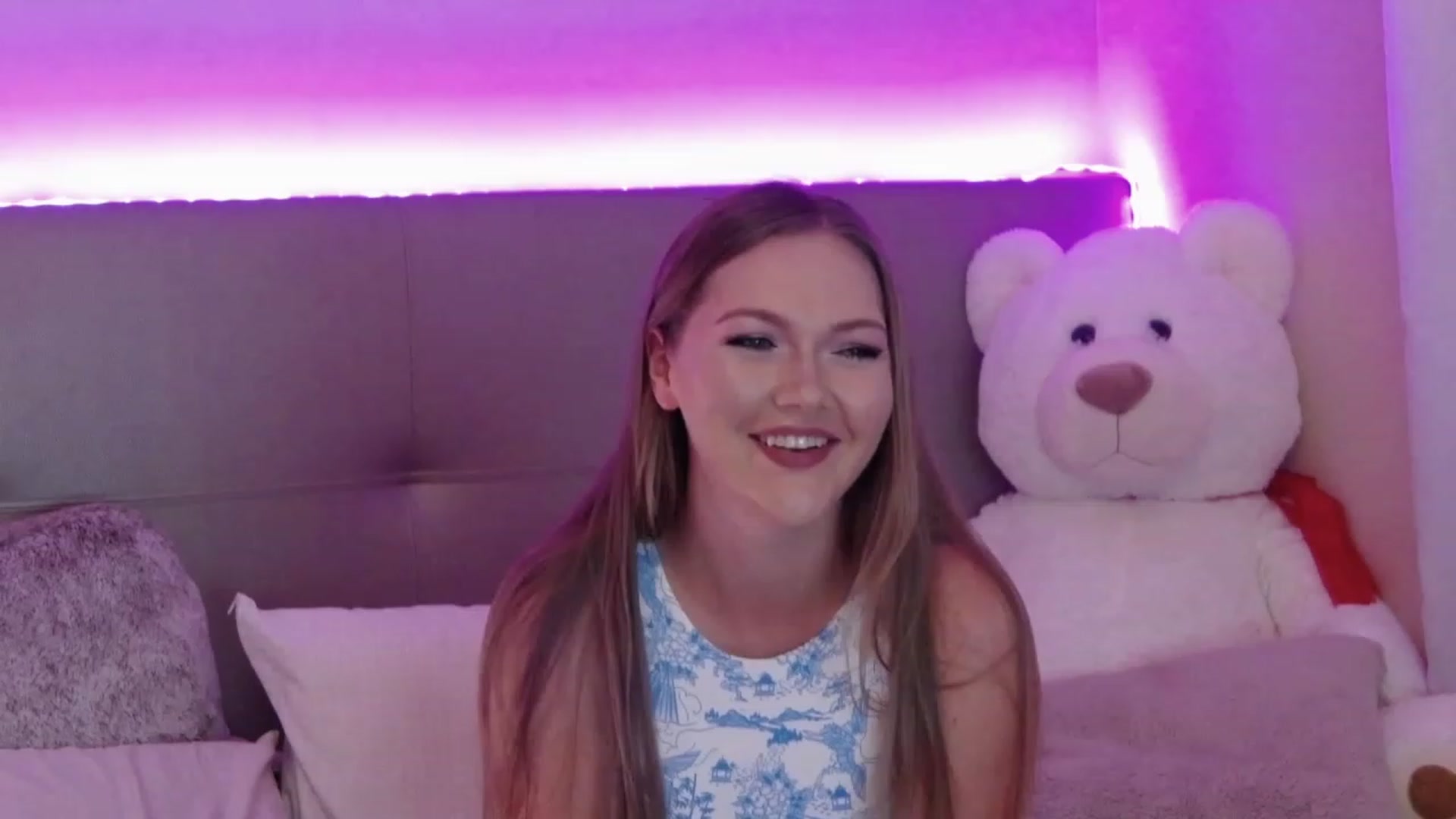 Gallery image thumbnail from KittyKpk's myfreecams stream on, 06/09/2023, 22:31 image 20 of 20