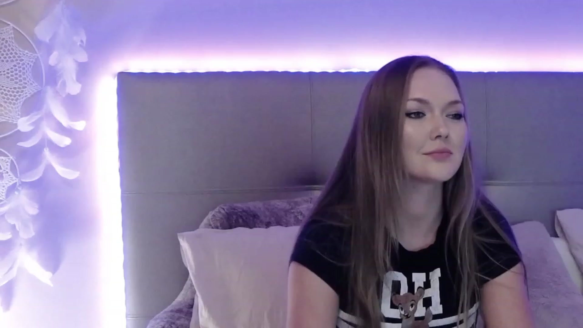 Gallery image thumbnail from KittyKpk's myfreecams stream on, 11/15/2023, 19:29 image 5 of 20