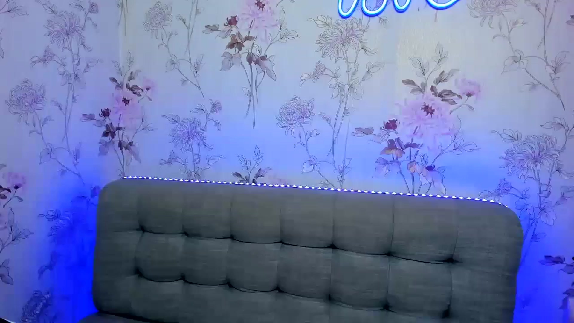 Gallery image thumbnail from KittyLins's myfreecams stream on, 09/03/2023, 15:43 image 12 of 20