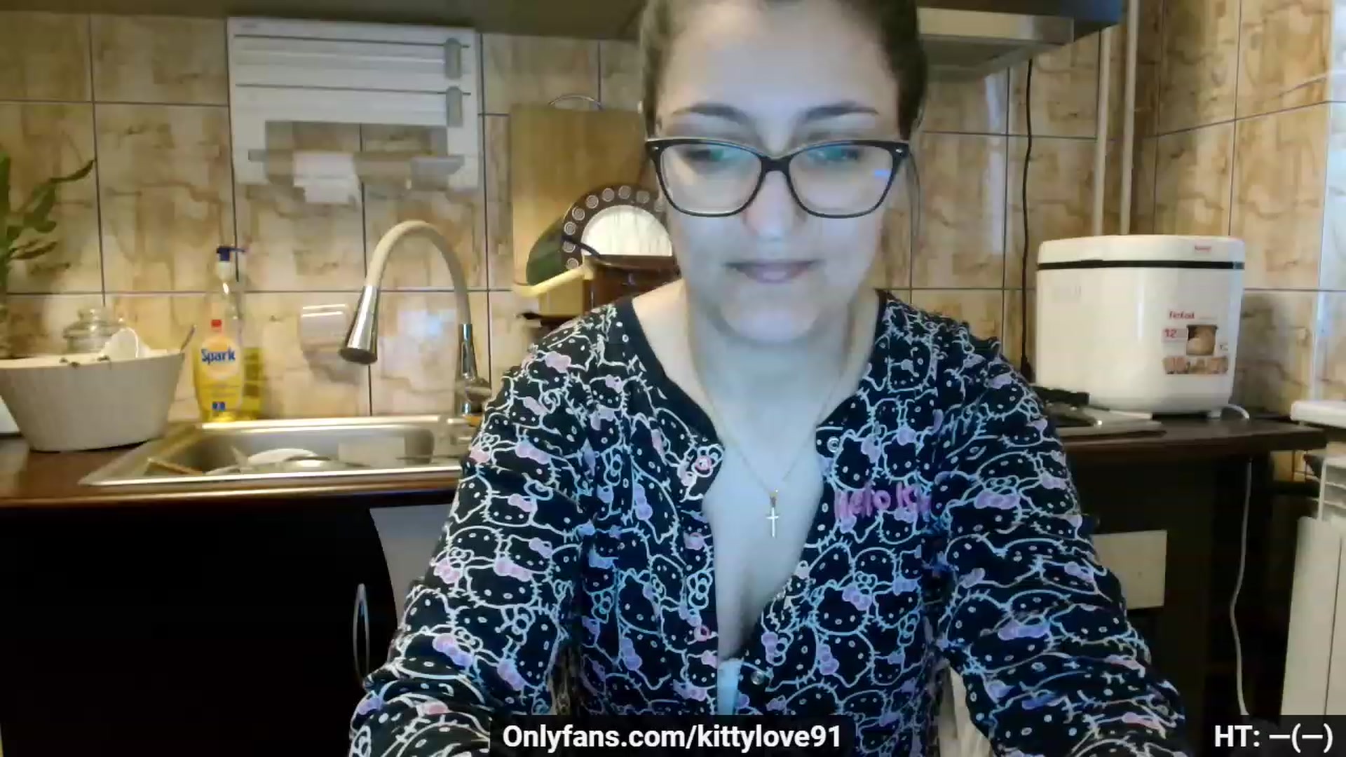 Gallery image thumbnail from KittyLove91's myfreecams stream on, 03/12/2024, 06:52 image 9 of 20