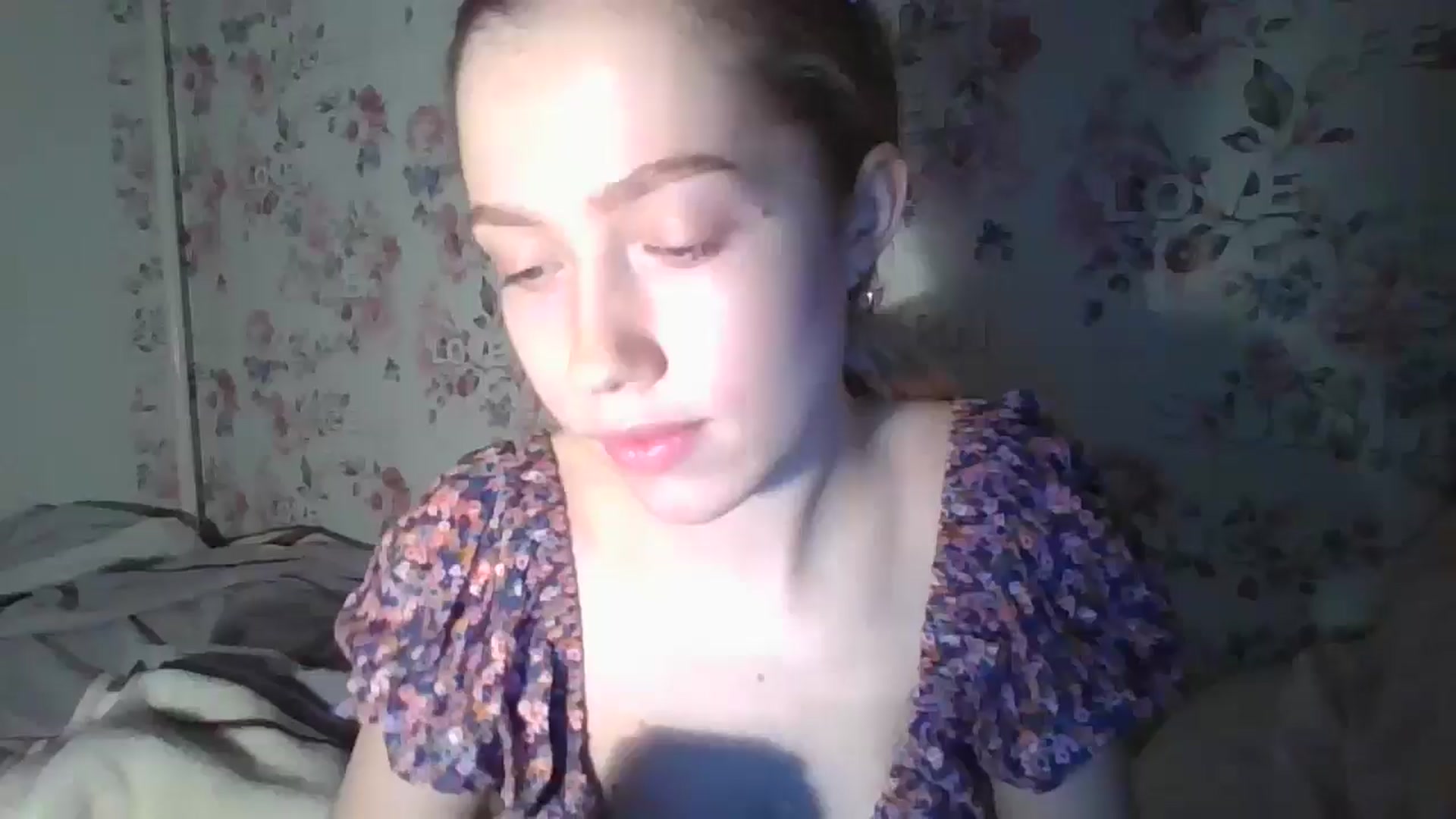 Gallery image thumbnail from KittyLuxxe's myfreecams stream on, 03/07/2025, 21:22 image 1 of 20