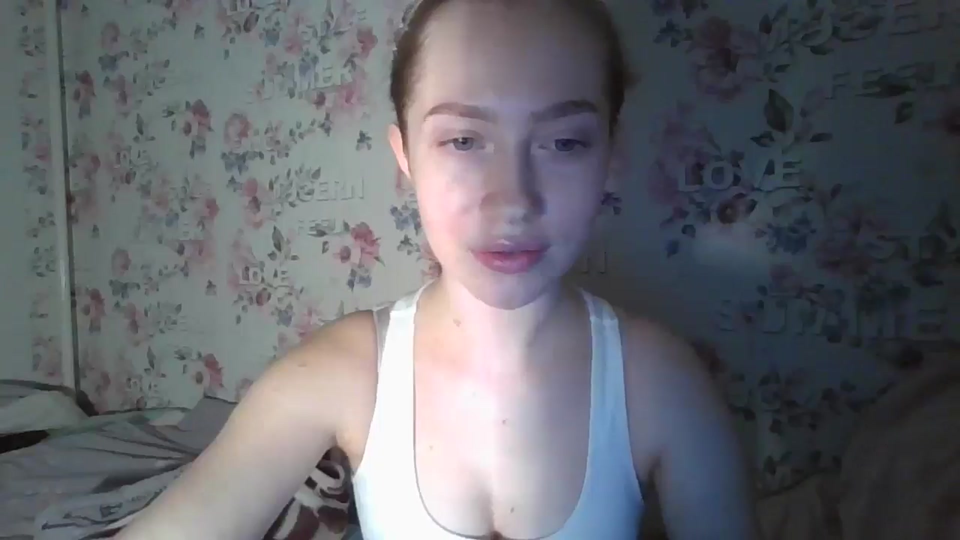 Gallery image thumbnail from KittyLuxxe's myfreecams stream on, 03/07/2025, 23:10 image 7 of 20