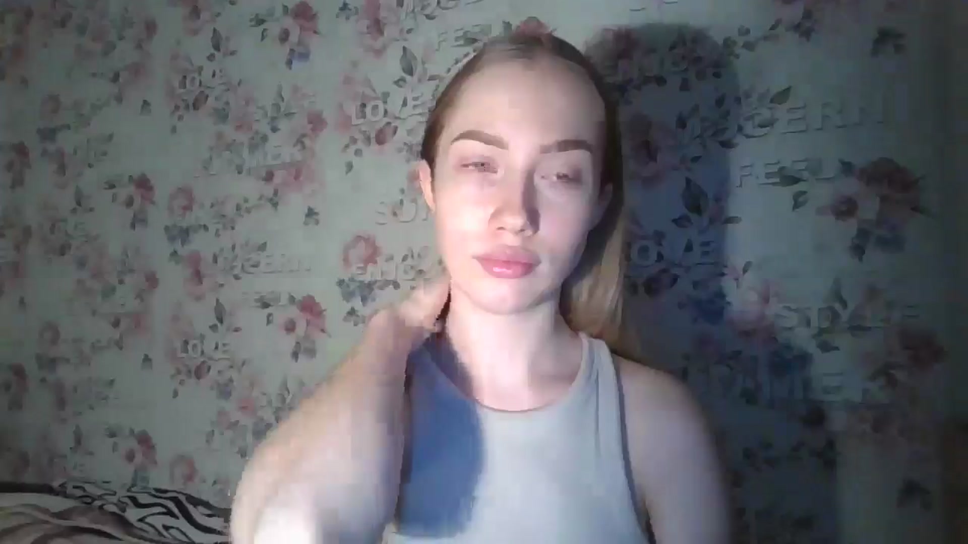 Gallery image thumbnail from KittyLuxxe's myfreecams stream on, 03/17/2025, 17:42 image 3 of 20
