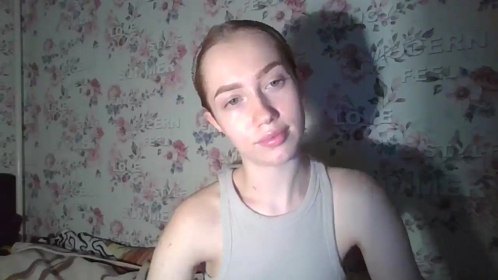 Gallery image thumbnail from KittyLuxxe's myfreecams stream on, 03/17/2025, 19:53 image 6 of 20
