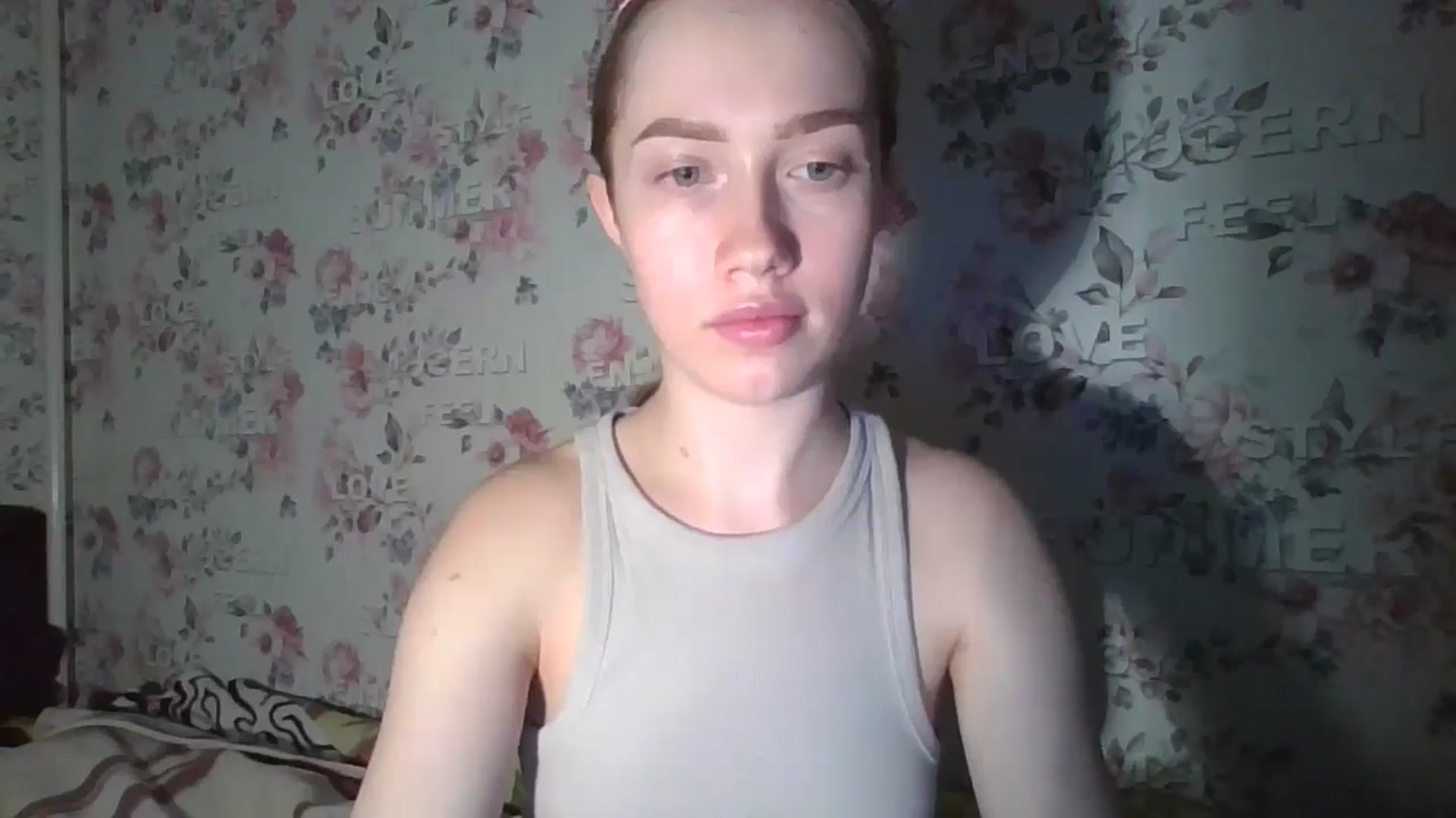 Gallery image thumbnail from KittyLuxxe's myfreecams stream on, 03/17/2025, 19:53 image 16 of 20